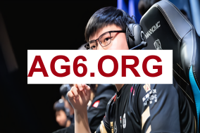 乌兹：都说一笑笑到S13，现在S16了！你在干嘛，我在干嘛！